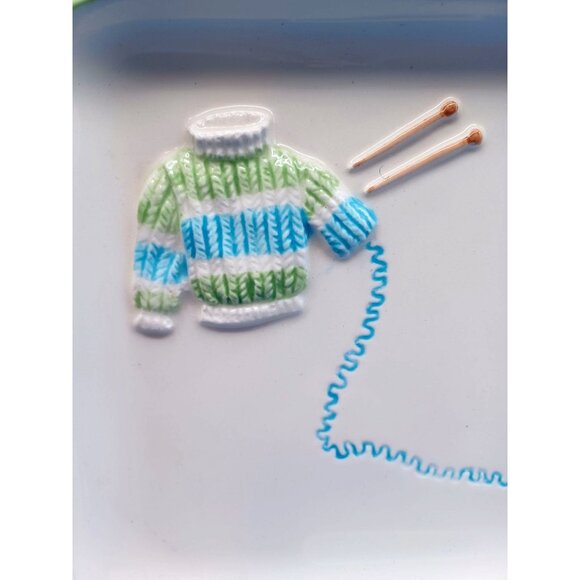 Ceramic Mischief Makers Tray With Knitting Cat & Sweater Design 1979 - Picture 4 of 4